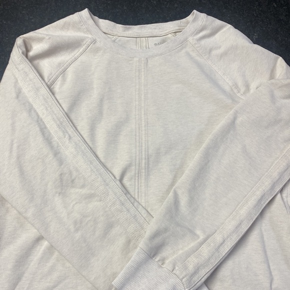 Athleta cream flowy oversized crewneck sweatshirt size medium - Picture 4 of 9